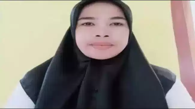 Guru Honorer Dipecat Via Whatsapp Karena Ijazah D2, 18 Tahun Mengajar Tak Dihargai 1 Guru Honorer Dipecat Via Whatsapp