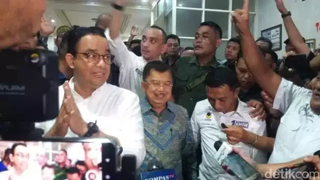 Jusuf Kalla Dampingi Anies Kampanye di Bone Barru, JK: Saya Ikut Kebenaran dan Kebaikan 1 Jusuf Kalla Dampingi Anies Kampanye di Bone Barru