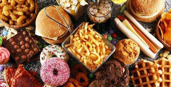 Kurangi Asupan Gula Dan Junk Food    Baca Artikel Detikfood, &Quot;8 Tips Mudah Turunkan Bb Dan Cegah Perut Buncit Tanpa Diet&Quot; Selengkapnya Https://Food.detik.com/Info-Sehat/D-7151612/8-Tips-Mudah-Turunkan-Bb-Dan-Cegah-Perut-Buncit-Tanpa-Diet.    Download Apps Detikcom Sekarang Https://Apps.detik.com/Detik/