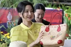 Skandal Tas Dior Ibu Negara Bikin Heboh Korsel Jelang Pemilu, Ada Apa? 6 Skandal Tas Dior Ibu Negara Bikin