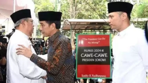 Buku Sby 'Cawe-Cawe Jokowi' Disenggol Timnas Amin: Gak Konsisten, Pagi Kedelai Sore Tempe 2 Buku Sby 'Cawe-Cawe Jokowi' Disenggol Timnas Amin