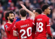 Kemenangan Penting Liverpool atas Brentford : Menang 4-1, Dua Pemain Kunci Cedera