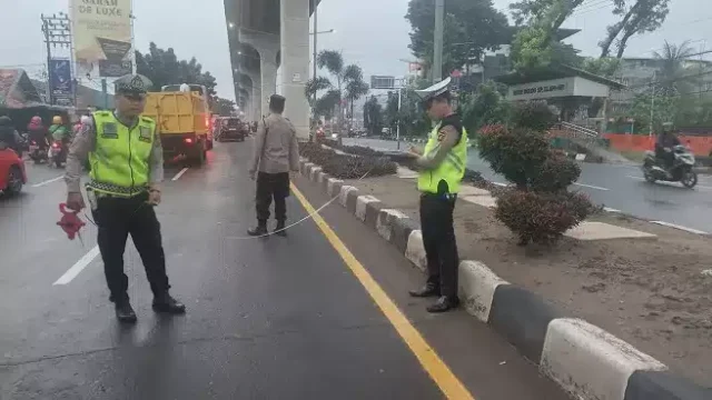 Pelaku Kecelakaan Tabrak Lari Tewaskan Boni dan Titin di Palembang Ditangkap! 1 Pelaku Kecelakaan Tabrak Lari Tewaskan Boni dan Titin di Palembang Ditangkap!