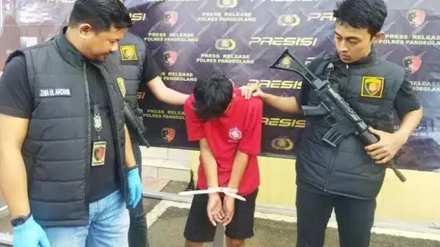 Pembunuh Wanita Bersimbah Darah di Pandeglang Ternyata Masih Pelajar, Ungkap Polisi 1 Pembunuh Wanita Bersimbah Darah di Pandeglang Ternyata Masih Pelajar