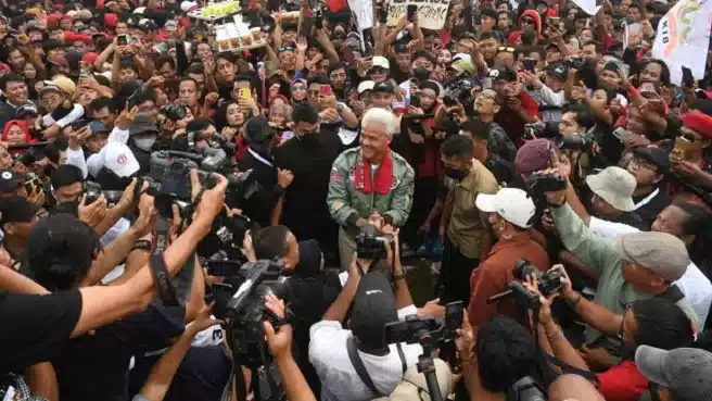 Wartawati Alami Pelecehan Saat Kampanye Ganjar, Korban Teriak Anunya Dipegang Pria Diduga Ajudan Puan 1 Wartawati Alami Pelecehan Saat Kampanye Ganjar