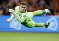 Kiper Brighton Targetkan Kemenangan 5-0 atas AS Roma di Liga Europa