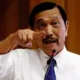 Luhut, Eks Pejabat yang Nihil Prestasi, Lebih Baik Pindah dari Indonesia!