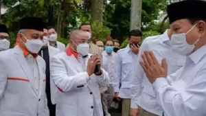 Prabowo Terkesan Main Mata Dengan Oposisi, Ada Strategi Tersembunyi? 7 Prabowo Terkesan Main Mata Dengan Oposisi, Ada Strategi Tersembunyi