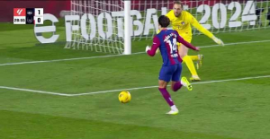 Gol Sensasional Salto Joao Felix Antar Barcelona Menang Atas Cadiz : Skor 1-0 6 Gol Sensasional Salto Joao Felix Antar Barcelona Menang Atas Cadiz