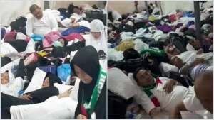 Viral! Jamaah Haji Tidur Kayak Sarden, Kemenag Dicecar Netizen: Memprihatinkan! 6 Jamaah Haji Tidur Kayak Sarden