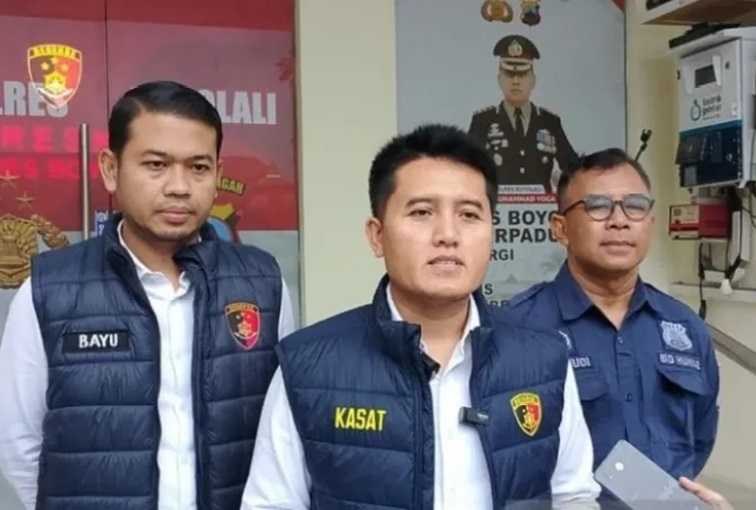 Tragis! Keponakan Bakar Paman Di Boyolali Hanya Gara-Gara Ayam 1 Tragis! Keponakan Bakar Paman Di Boyolali Hanya Gara-Gara Ayam