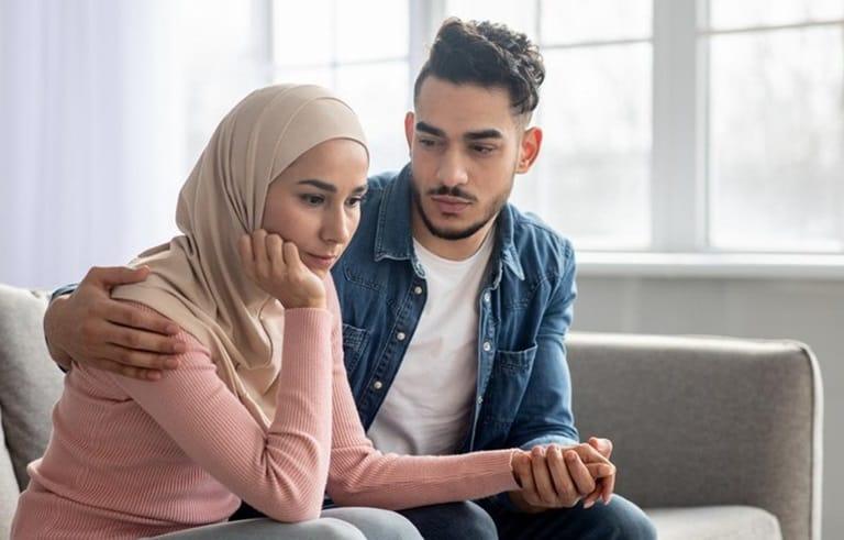 Suami Bantu Orang Tua Tanpa Sepengetahuan Istri, Bolehkah? 1 Suami Bantu Orang Tua Tanpa Sepengetahuan Istri, Bolehkah