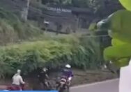Viral! Polisi Patwal Tendang Pemotor di Puncak Bogor, Korban Masuk Selokan