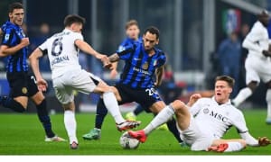 Duel Panas Milan Vs Inter Berakhir Imbang, Gol Calhanoglu Jadi Penentu! 6 Duel Panas Milan Vs Inter Berakhir Imbang, Gol Calhanoglu Jadi Penentu!