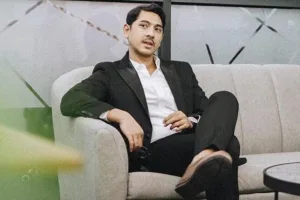Arya Saloka Makin Laris Main Film, Tetap Terima Tawaran Sinetron Tanpa Pilih-Pilih 1 Arya Saloka Makin Laris Main Film, Tetap Terima Tawaran Sinetron Tanpa Pilih-Pilih