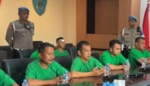 Bripka Rohmat Pengemudi, Ini Nama Lengkap 7 Anggota Brimob Dalam Kasus Ojol Tewas 1 Bripka Rohmat Pengemudi, Ini Nama Lengkap 7 Anggota Brimob Dalam Kasus Ojol Tewas