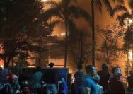 DPRD Makassar Terbakar di Tengah Rapat Paripurna, Walikota Selamat