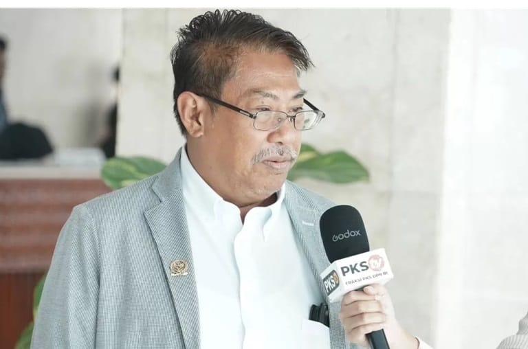 Pks Desak Pemerintah Serius Bahas Ruu Perampasan Aset, Jangan Cuma Basa-Basi 1 Pks Desak Pemerintah Serius Bahas Ruu Perampasan Aset, Jangan Cuma Basa-Basi