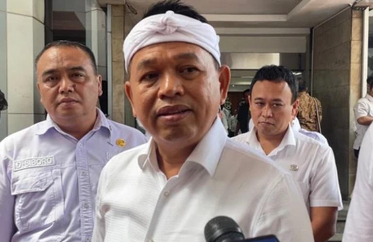 Misteri Uang Rp4 Triliun, Dedi Mulyadi Didesak Ungkap Kebenaran!