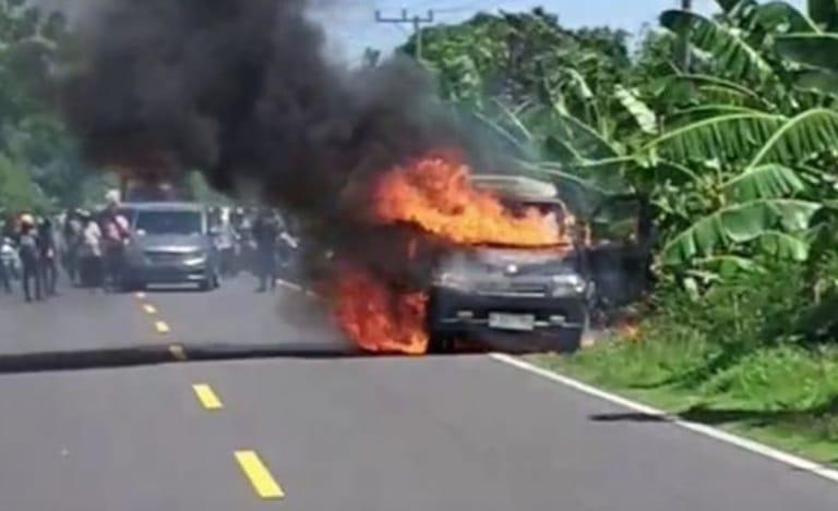Mobil Boks Pengisi ATM Terbakar di Polman, Uang Rp4,6 Miliar Ludes Dilalap Api