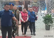 Kasus Tambang Bauksit di Kalbar Memanas, Bos PT QSS Jadi Tersangka 7 Kasus Tambang Bauksit di Kalbar Memanas, Bos PT QSS Jadi Tersangka