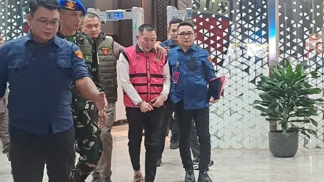 Kasus Tambang Bauksit di Kalbar Memanas, Bos PT QSS Jadi Tersangka 1 Kasus Tambang Bauksit di Kalbar Memanas, Bos PT QSS Jadi Tersangka